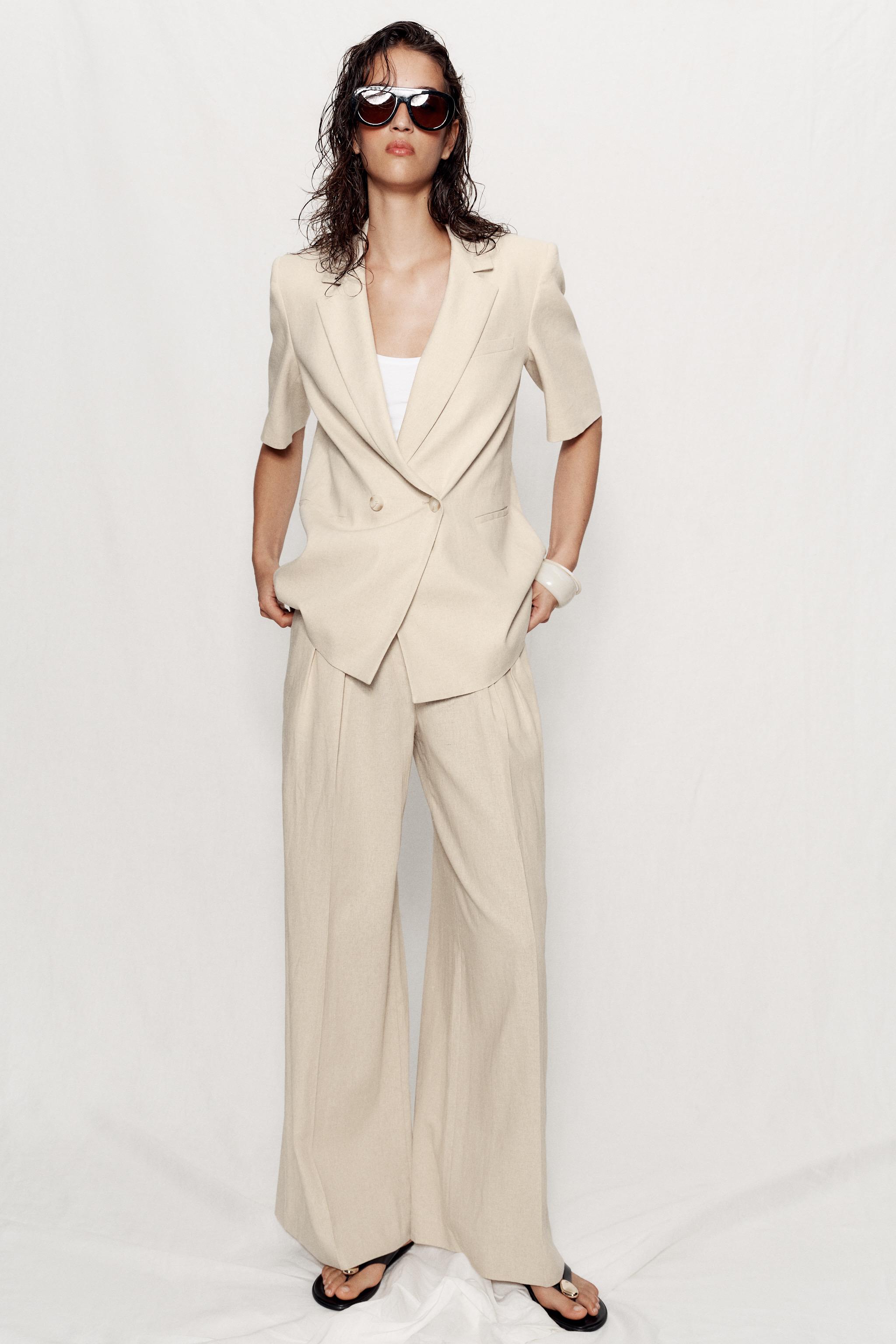 DOUBLE-BREASTED LINEN BLEND SHORT SLEEVE BLAZER — Light beige