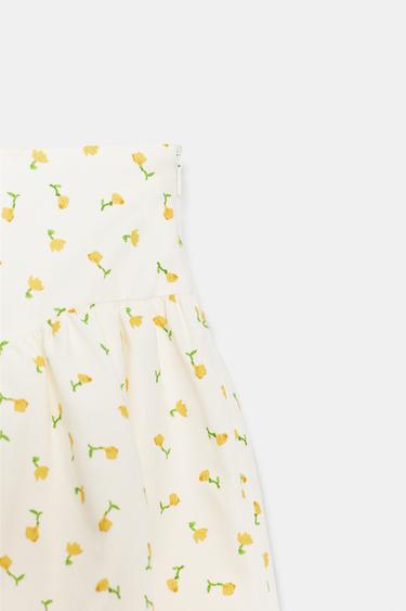 MINI JUPE EN POPELINE À FLEURS - écru/jaune de Zara - Image 5