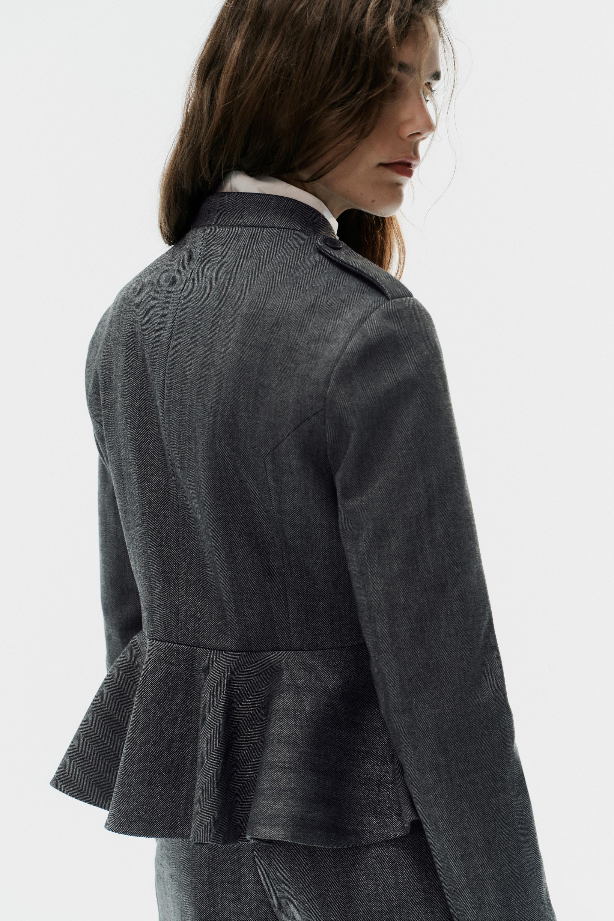 BLAZER CROISÉ À PÉPLUM