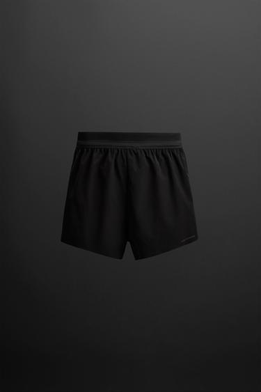KURZE RUNNING-SHORTS - Schwarz von Zara