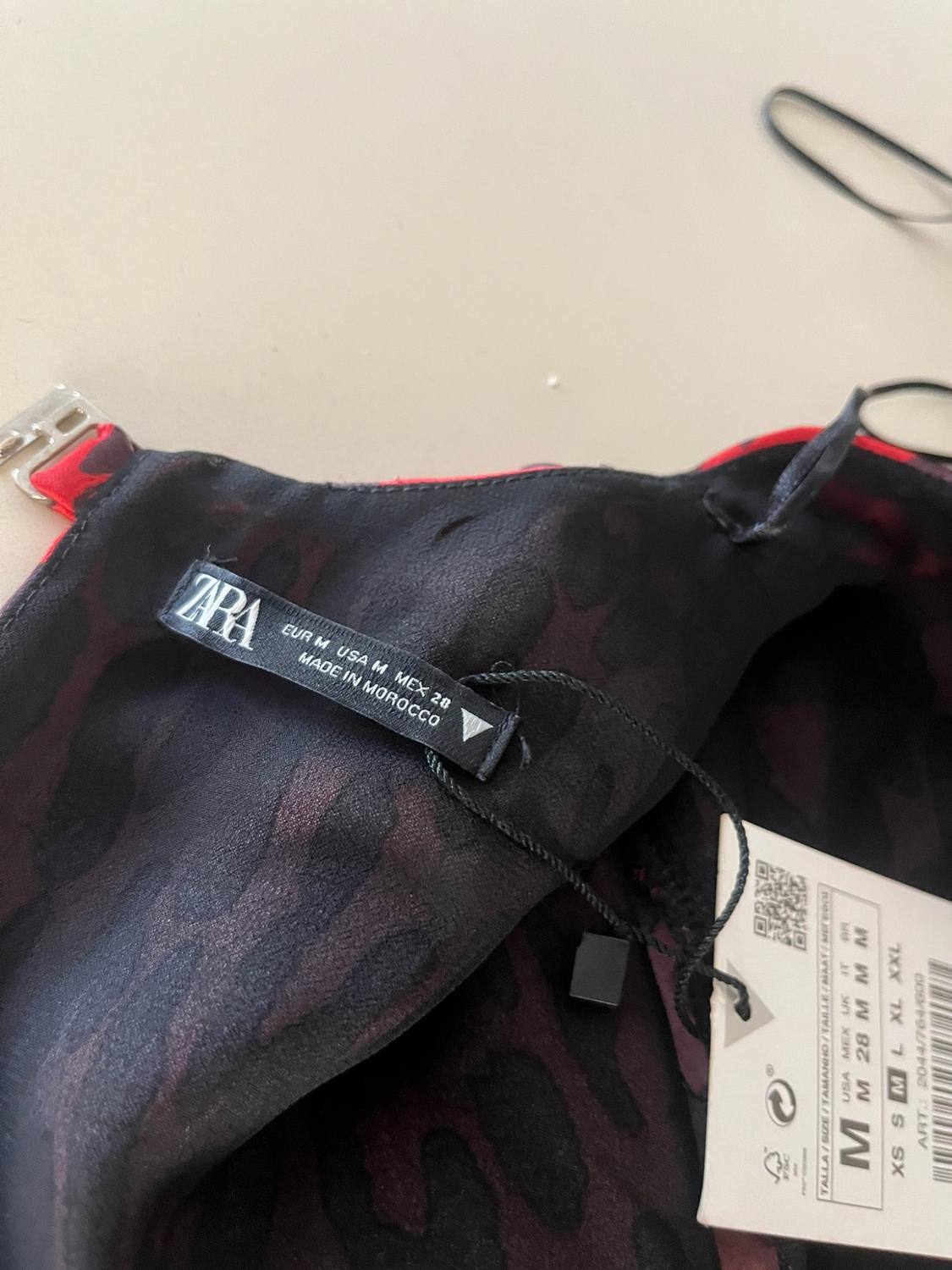 PRINTED CUT-OUT TOP - Image 6
