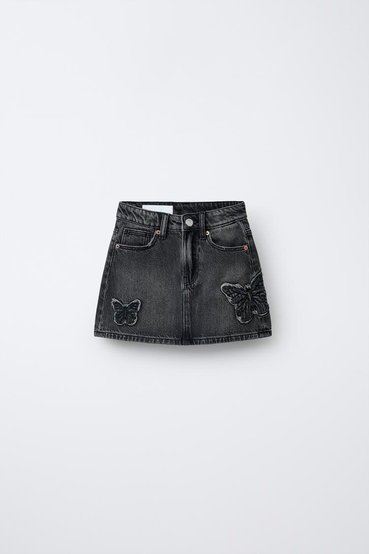 Жеке юбкалар мен шұлықтар фотосы