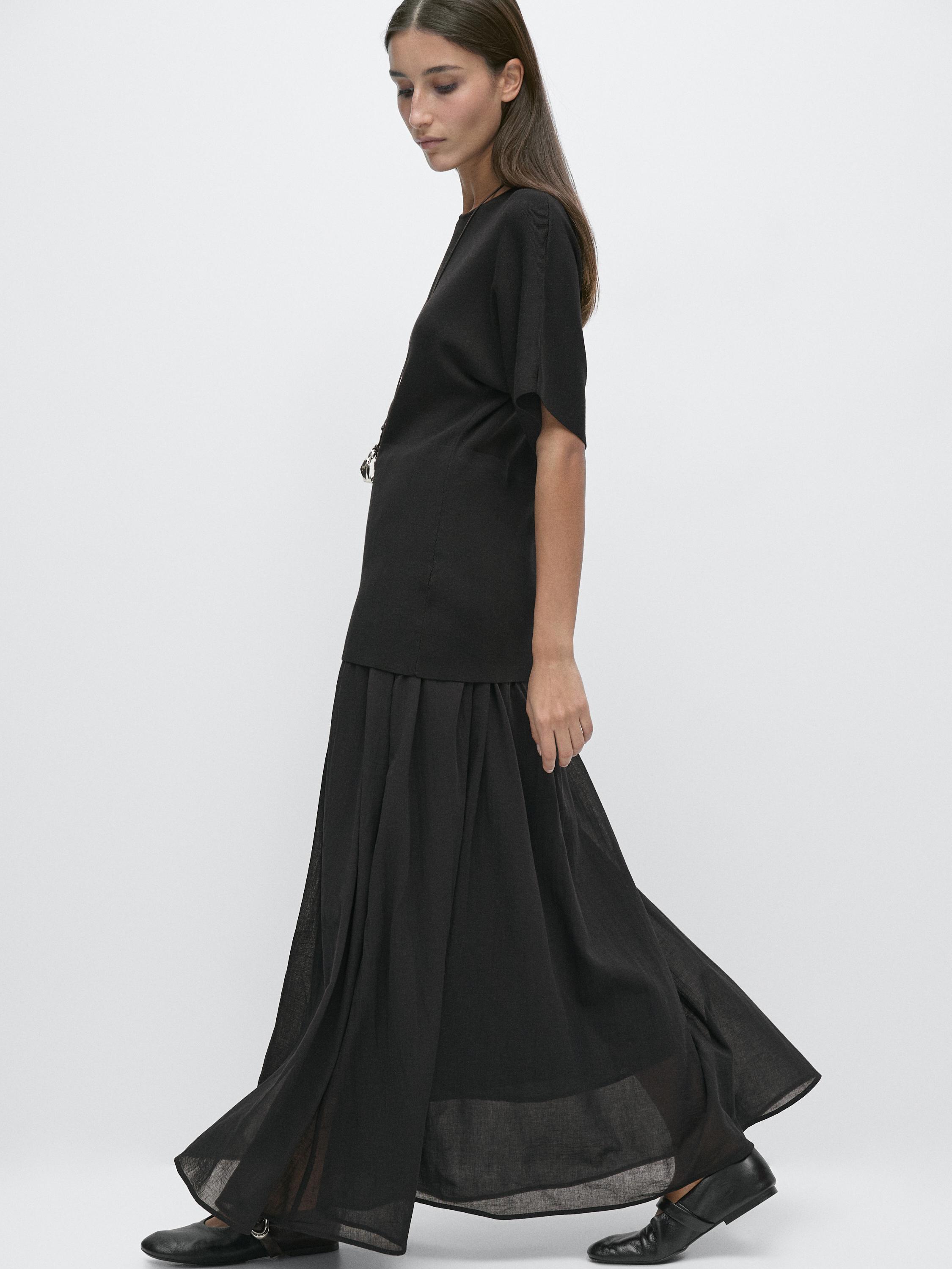 Long contrast short-sleeve dress