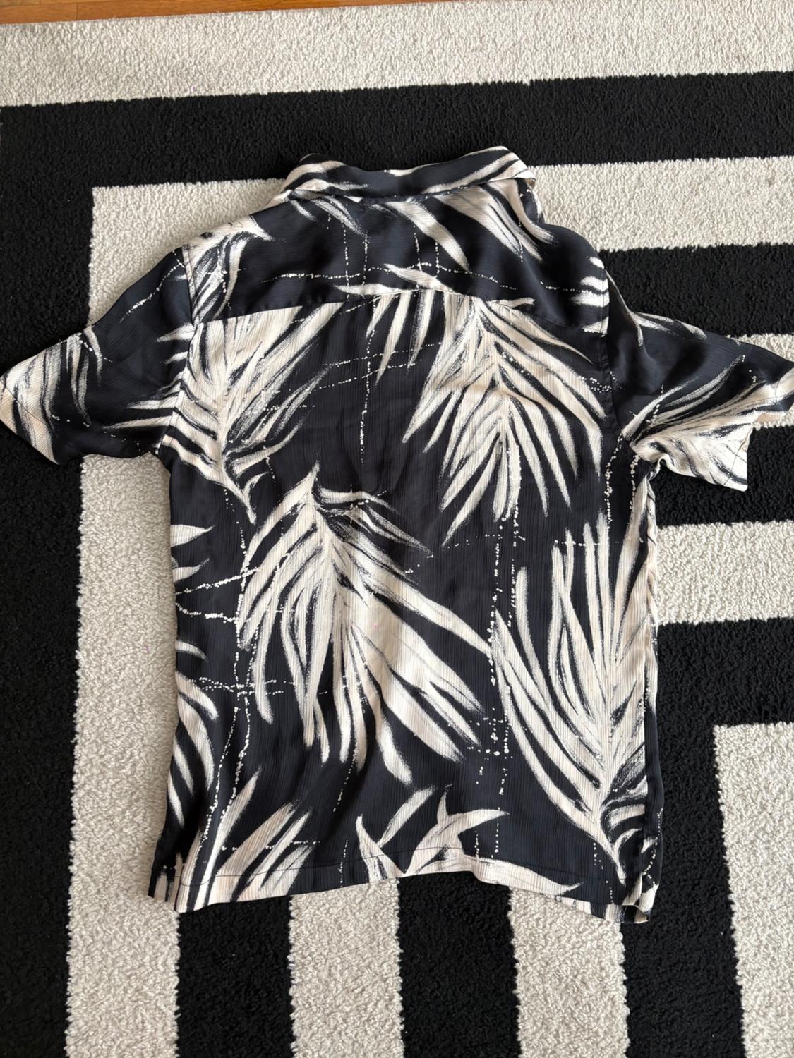 LEAF PRINT SHIRT - Image 2
