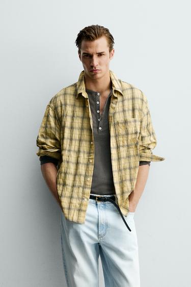 KËMISHË RELAXED FIT ME KUADRATE - Ngjyrë gjalpi nga Zara