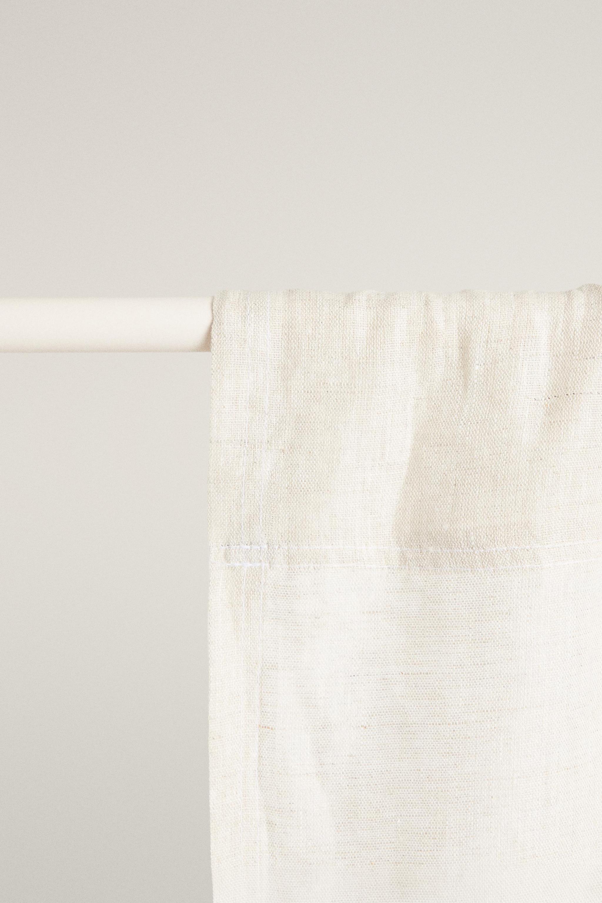 DOUBLE WIDTH LINEN CURTAIN WITH MEDIUM FILTRATION