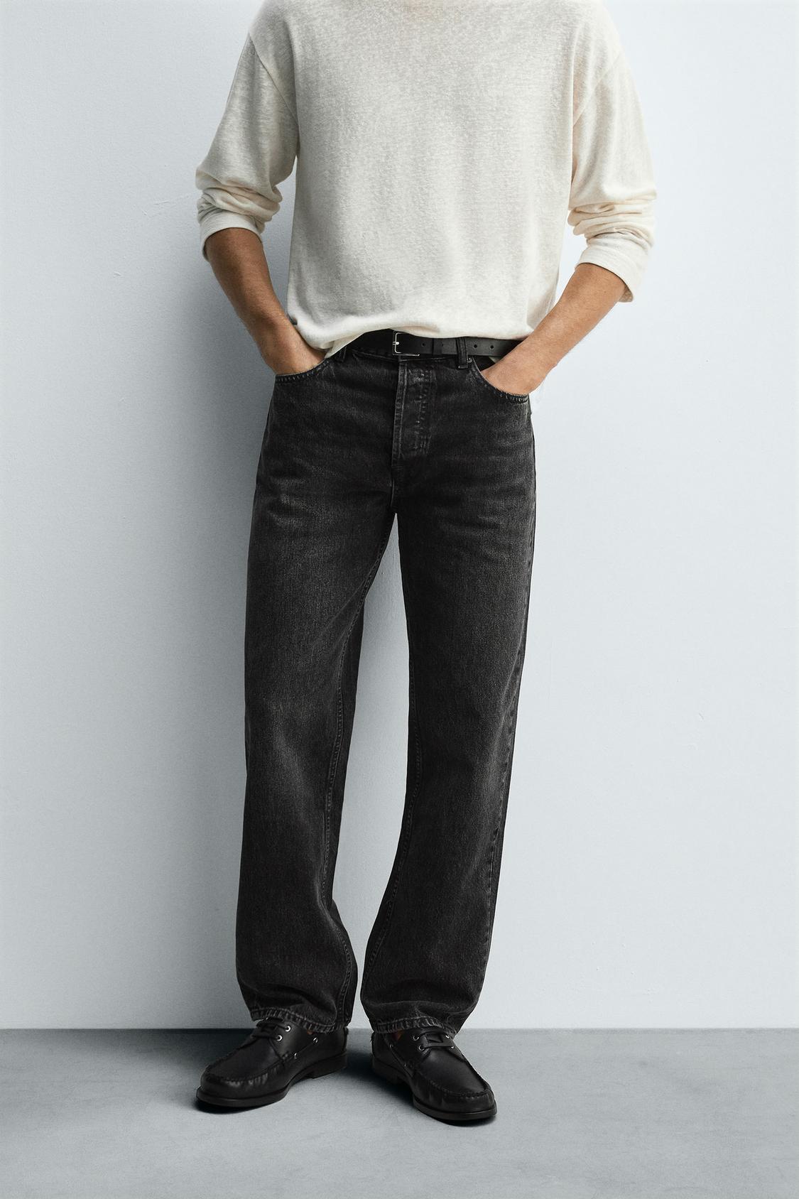 STRAIGHT FIT JEANS