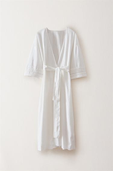 ROBE DE CHAMBRE DENTELLE - Écru de Zara - Image 4