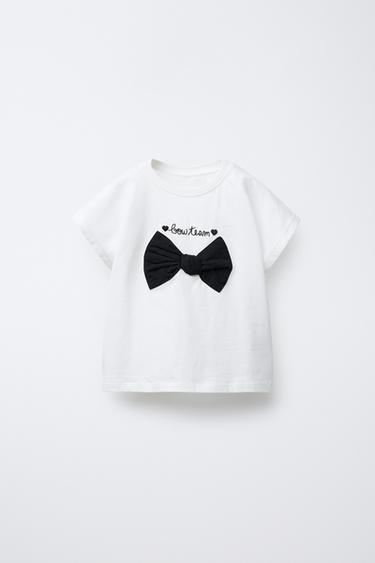 T-SHIRT MIT GESTICKTEM SCHRIFTZUG UND SCHLEIFE - Weiß von Zara - Bild 0