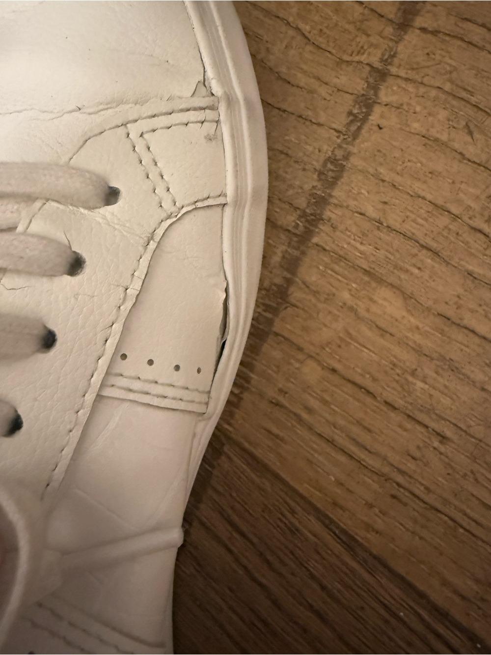 TOPSTITCHING DETAIL SNEAKERS - Image 7