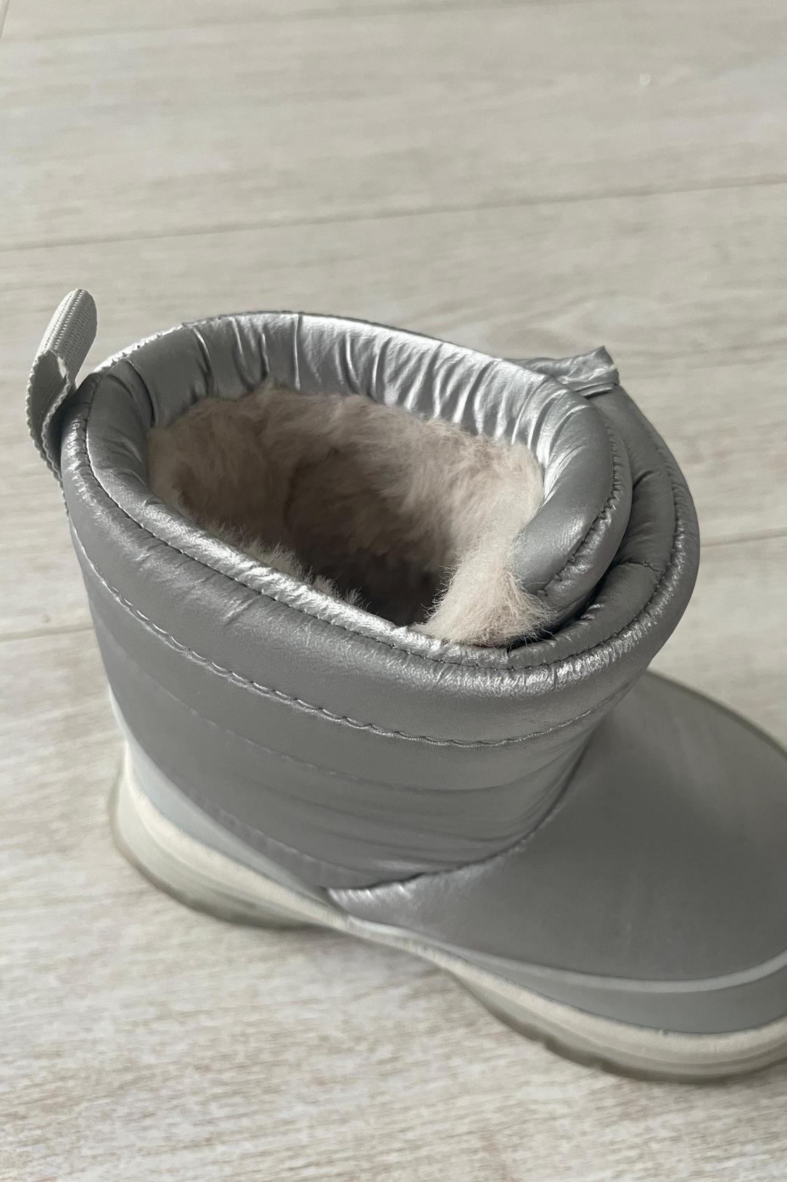 BABY/ METALLIC PADDED BOOTS - Image 5