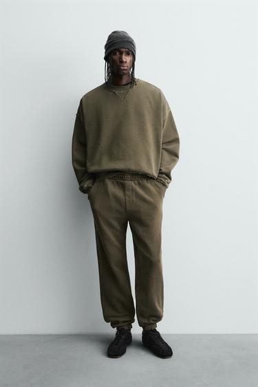 SUDADERA CREW NECK LAVADA - Khaki de Zara - Imagen 0