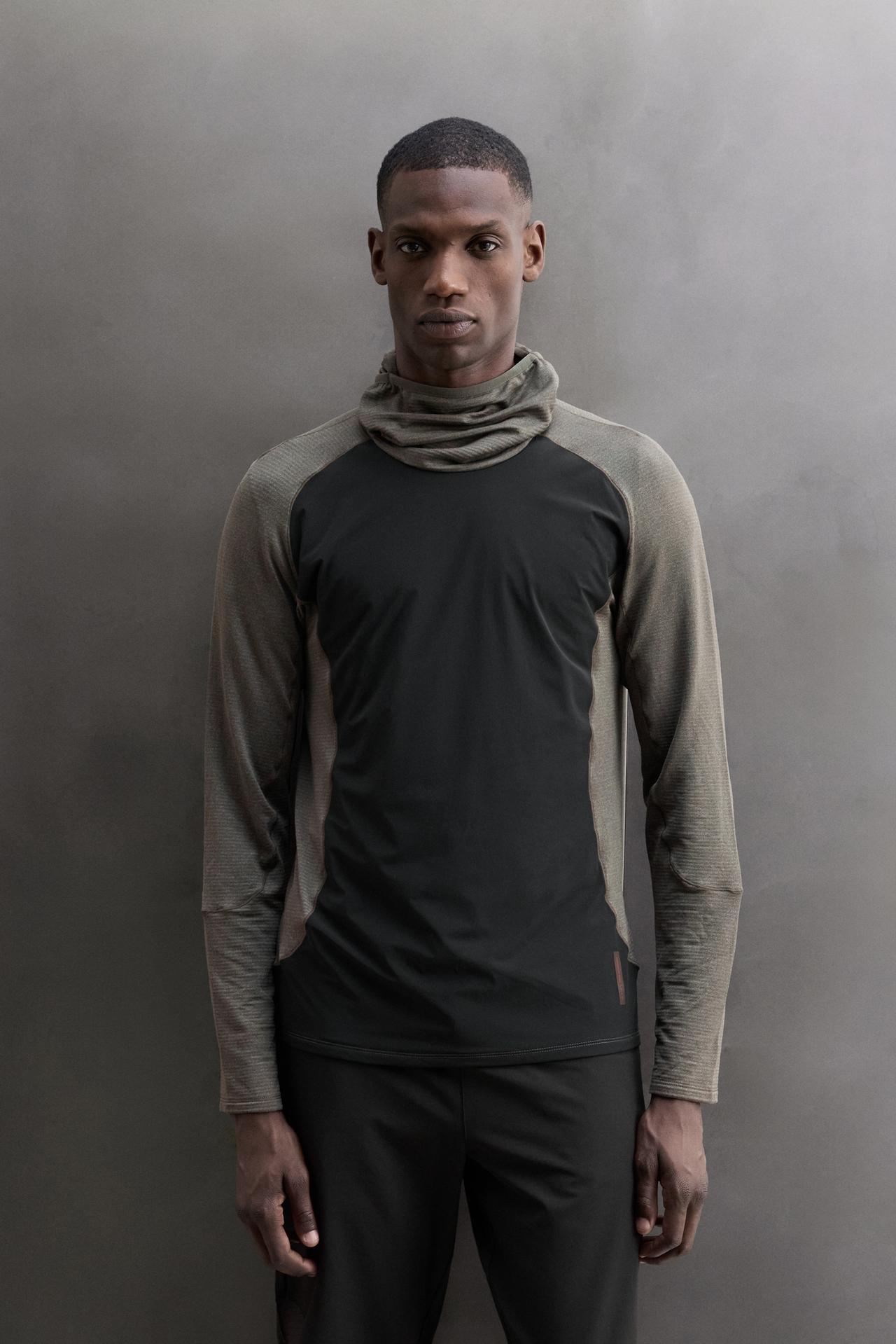 COMBINED TECHNICAL SWEATSHIRT — Gray green