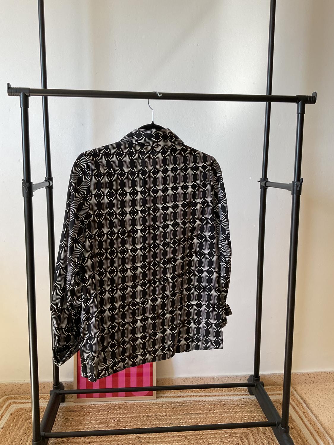 GEOMETRIC PRINT SHIRT - Image 2