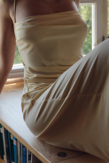 ROBE MI-LONGUE À FRONCES - Jaune de Zara - Image 4