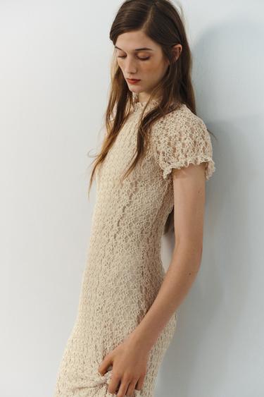 ROBE MI-LONGUE EN DENTELLE - Écru de Zara - Image 1