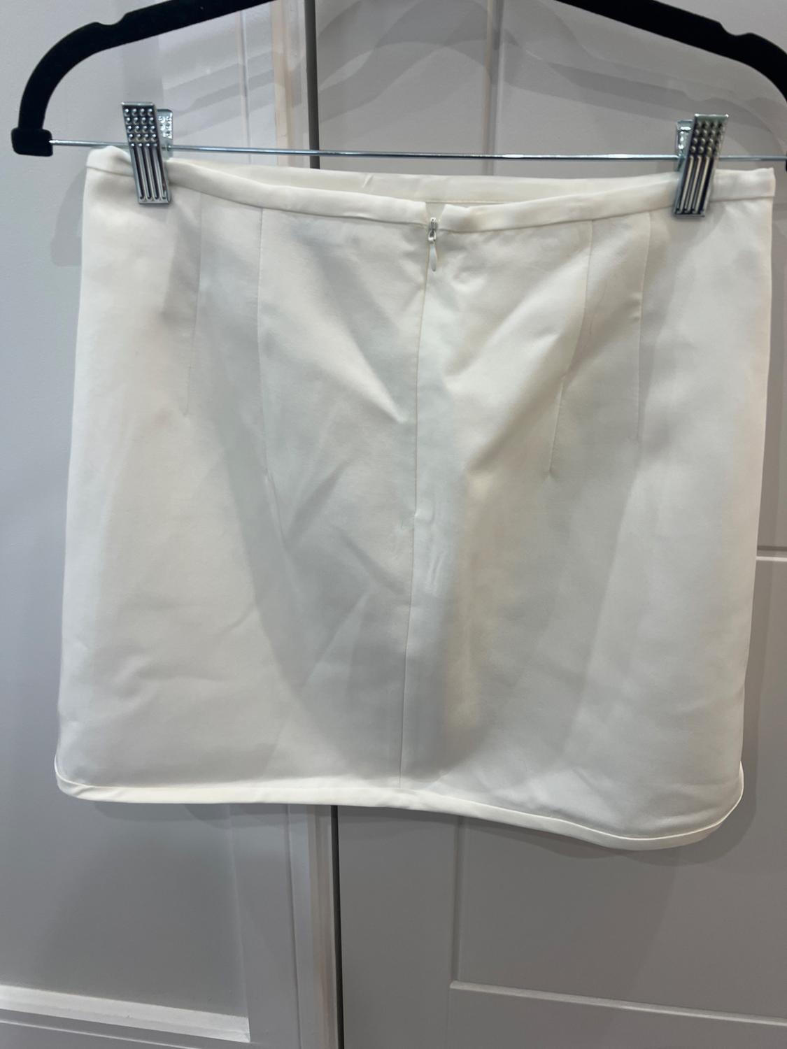 SHORT SATIN SKIRT - Image 2