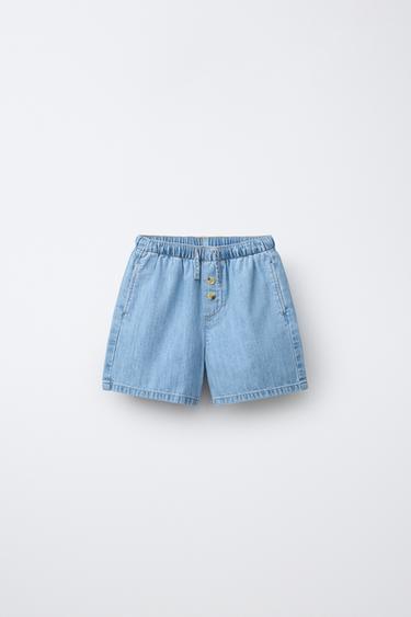 DENIM BERMUDA SHORTS WITH BUTTONS - Light blue by Zara