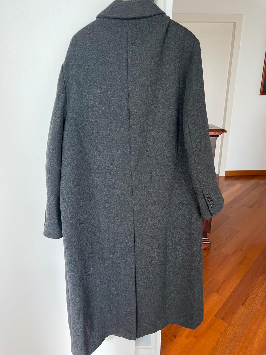 ZW COLLECTION LONG OVERSIZED COAT - Image 9