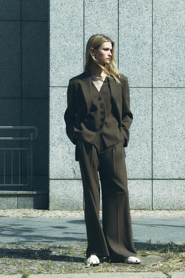 TRAJE BLAZER, CHALECO Y PANTALÓN - Rosa / Lila de Zara
