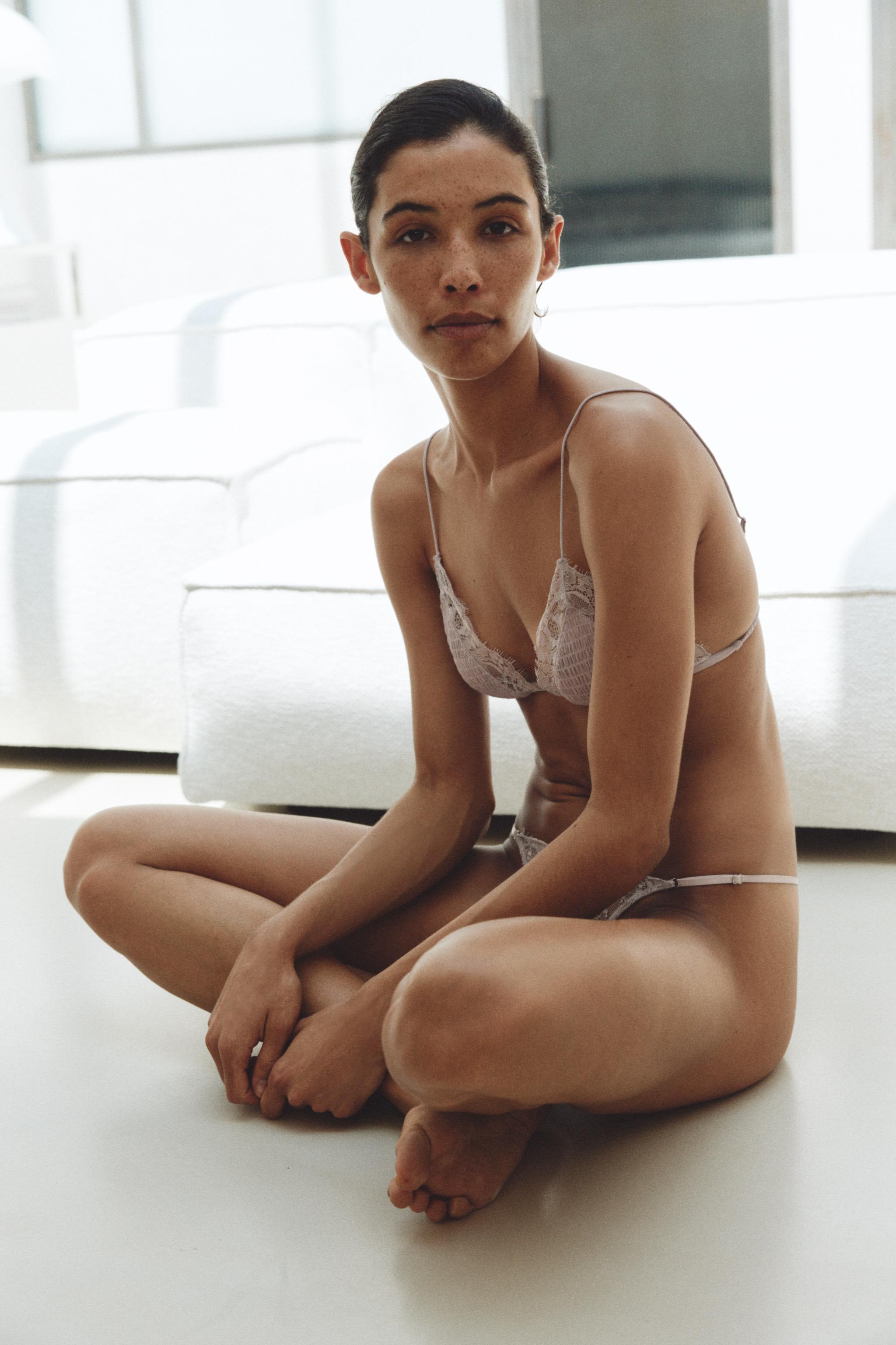 Бралетт TEXTURED, треугольные чашки, кружево — Zara — фото 3