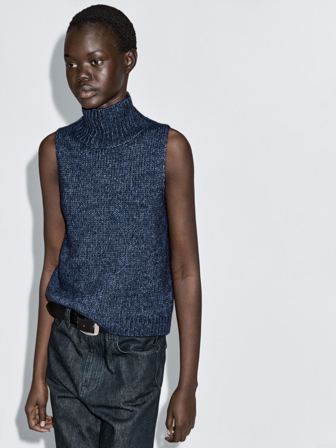 Veste sans manches en maille à col roulé