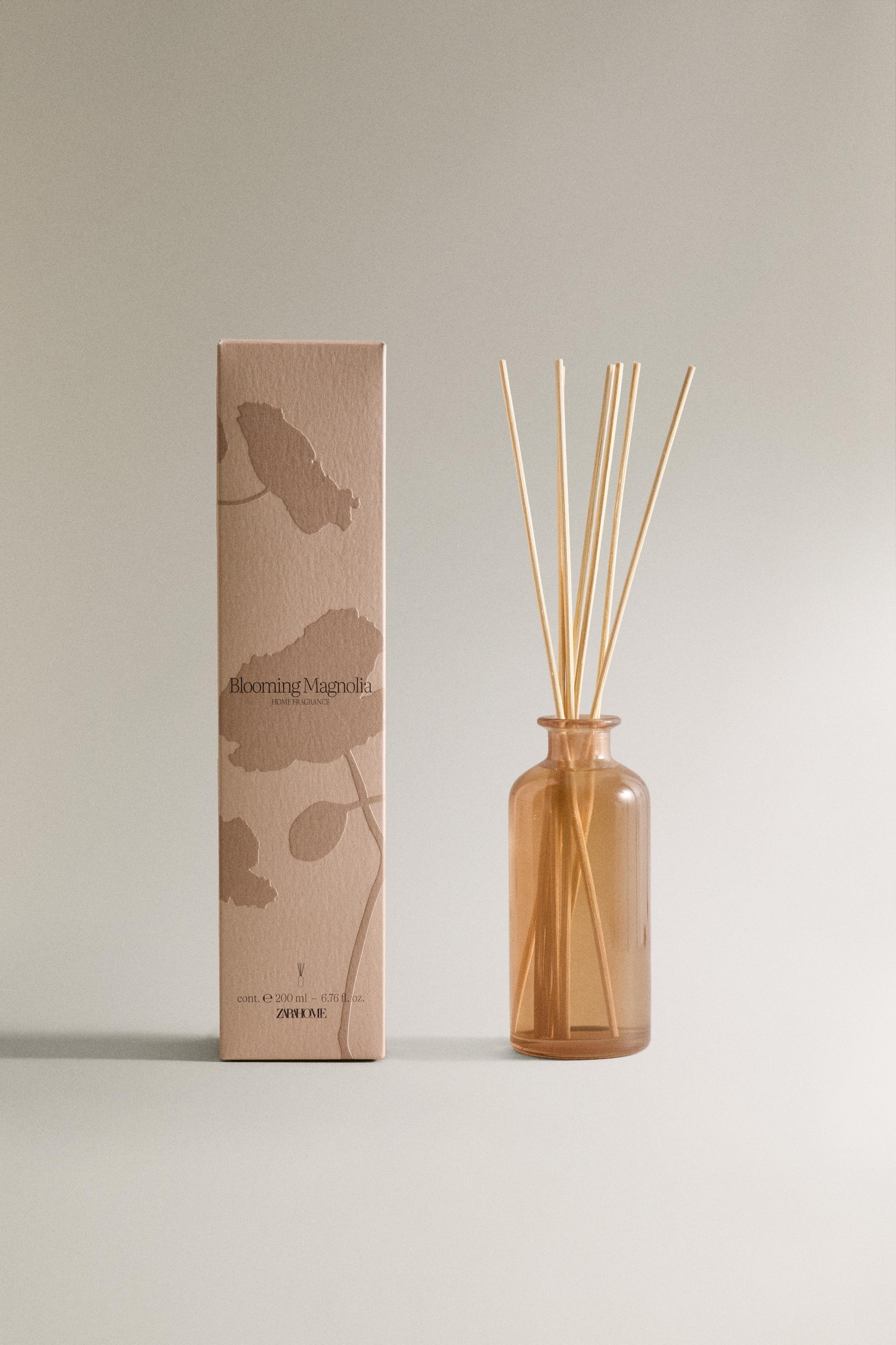 200ML）BLOOMING MAGNOLIA リードディフューザー - ブラック/エクリュ