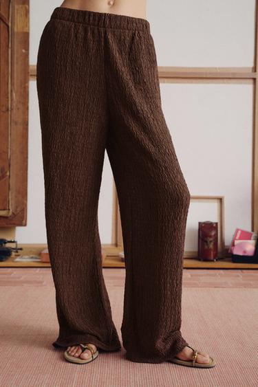 CRINKLE-EFFECT TROUSERS - Brown by Zara