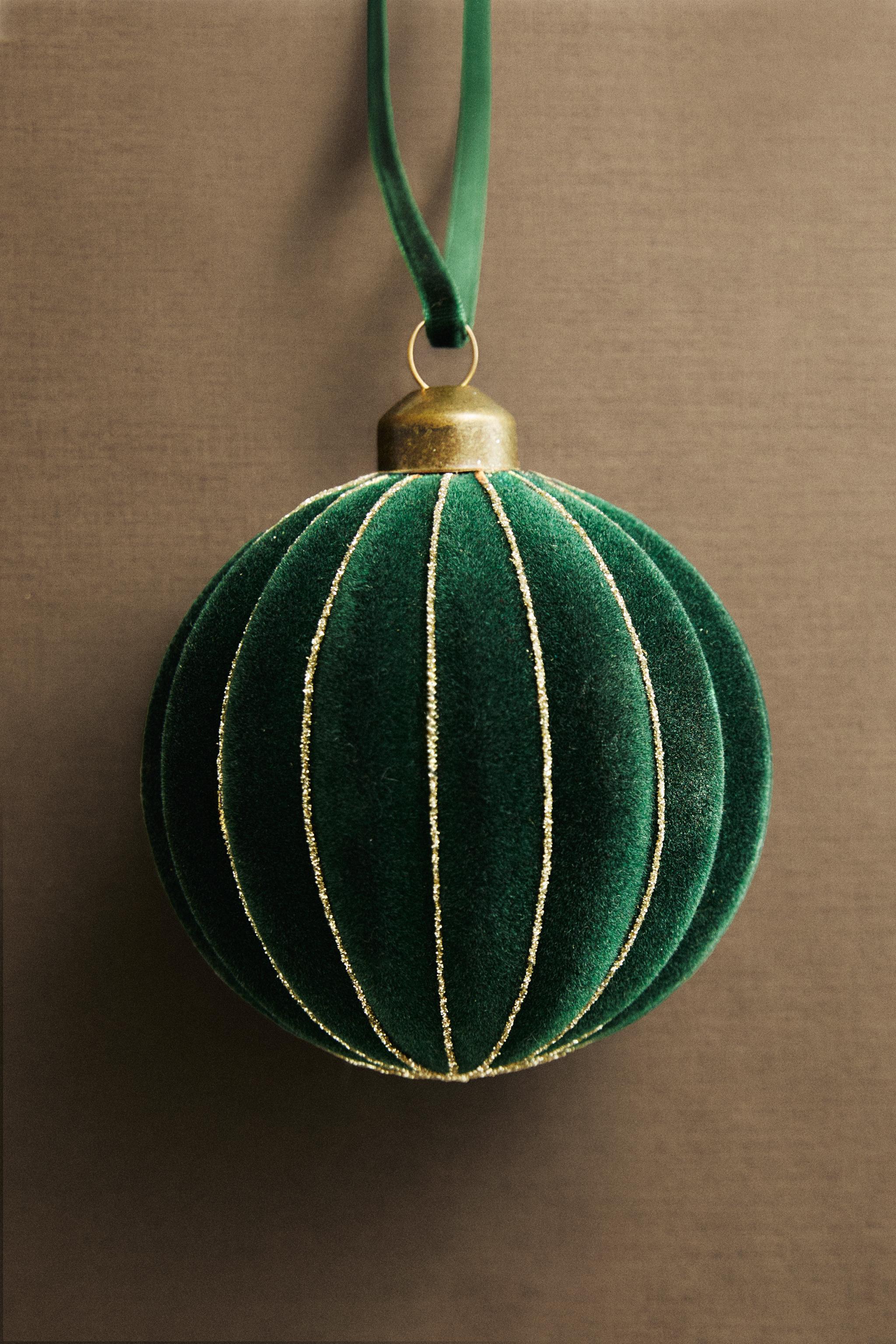 SHINY STRIPED CHRISTMAS TREE BALL ORNAMENT