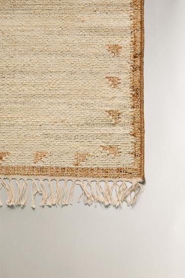 FRINGED COTTON AND JUTE RUG - White by Zara - Image 1