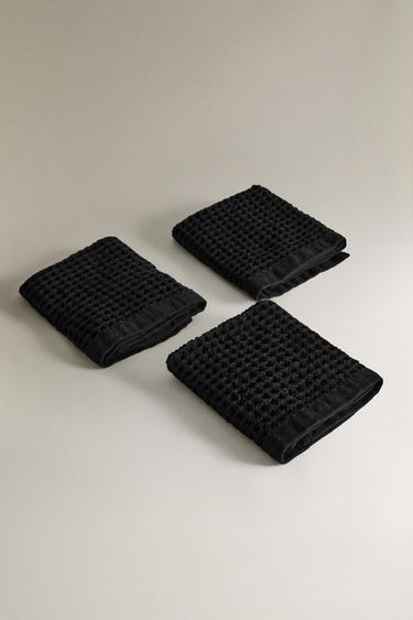 WAFFLE-KNIT COTTON HAND TOWEL (PACK OF 3) - Black by Zara - Image 1