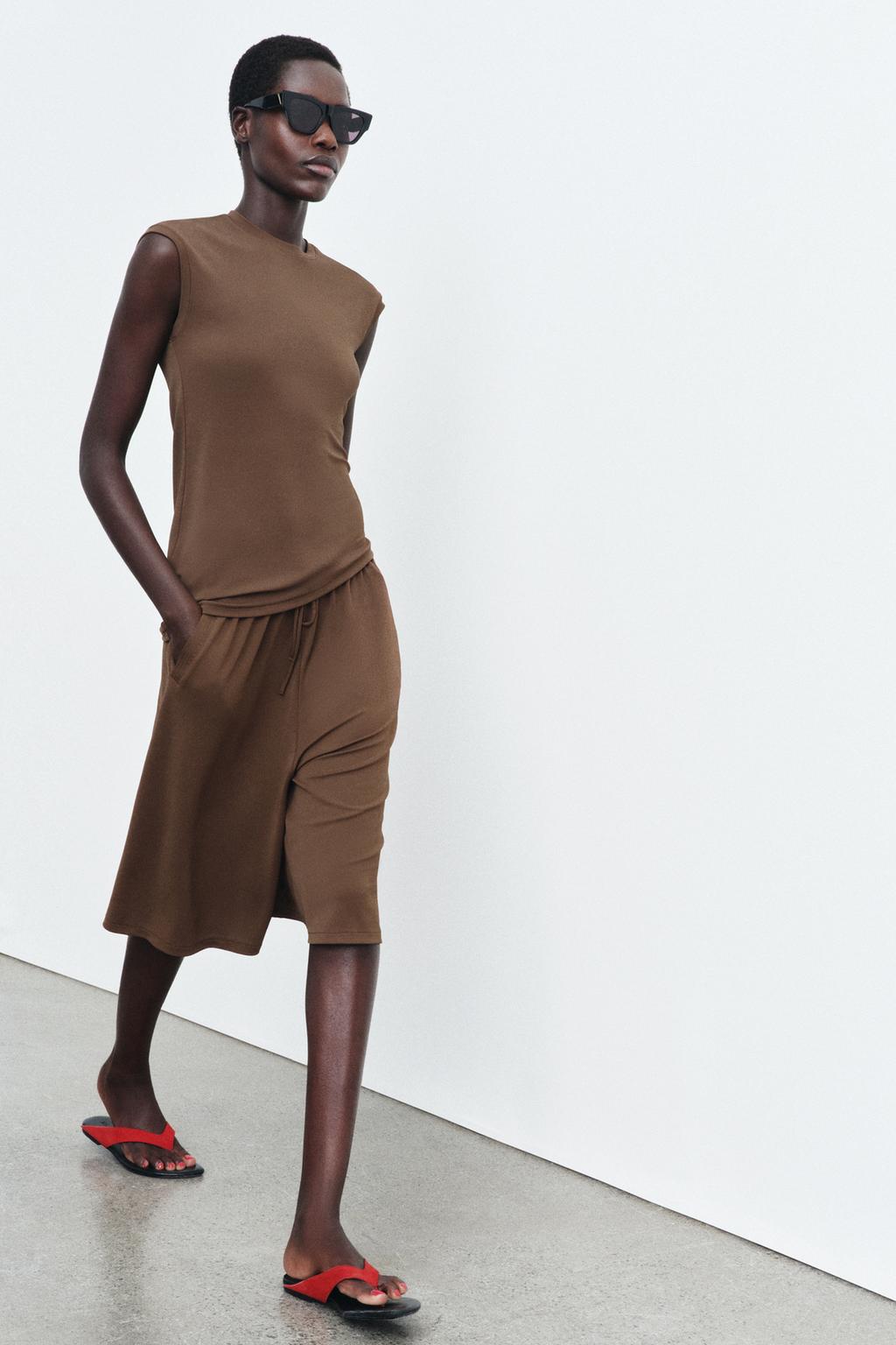 FLOWY WIDE-LEG BERMUDA SHORTS - image 2