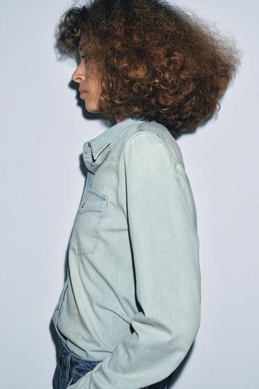 CHEMISE EN JEAN DÉLAVÉ COLLECTION ZW - Bleu clair de Zara - Image 2