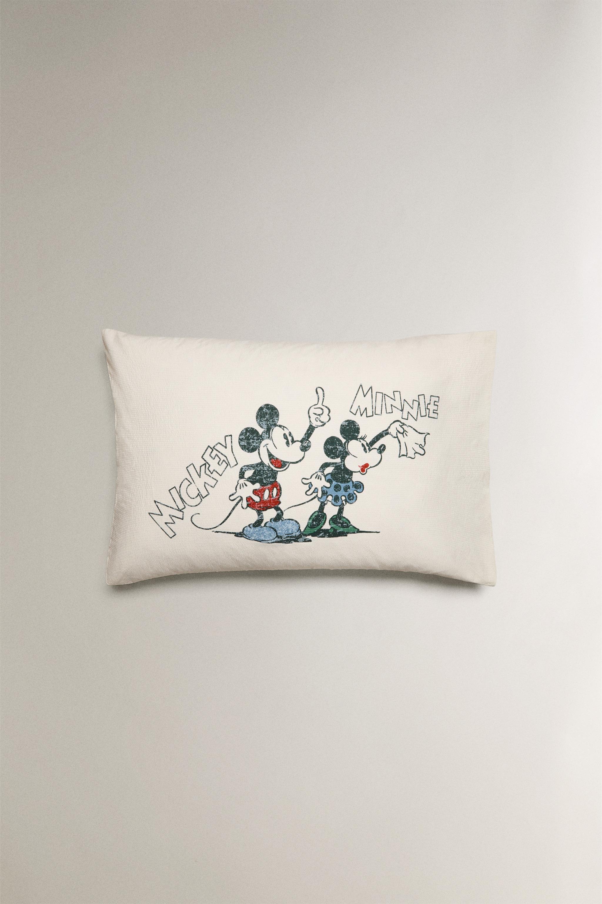 KIDS’ MICKEY & MINNIE ©DISNEY PILLOWCASE