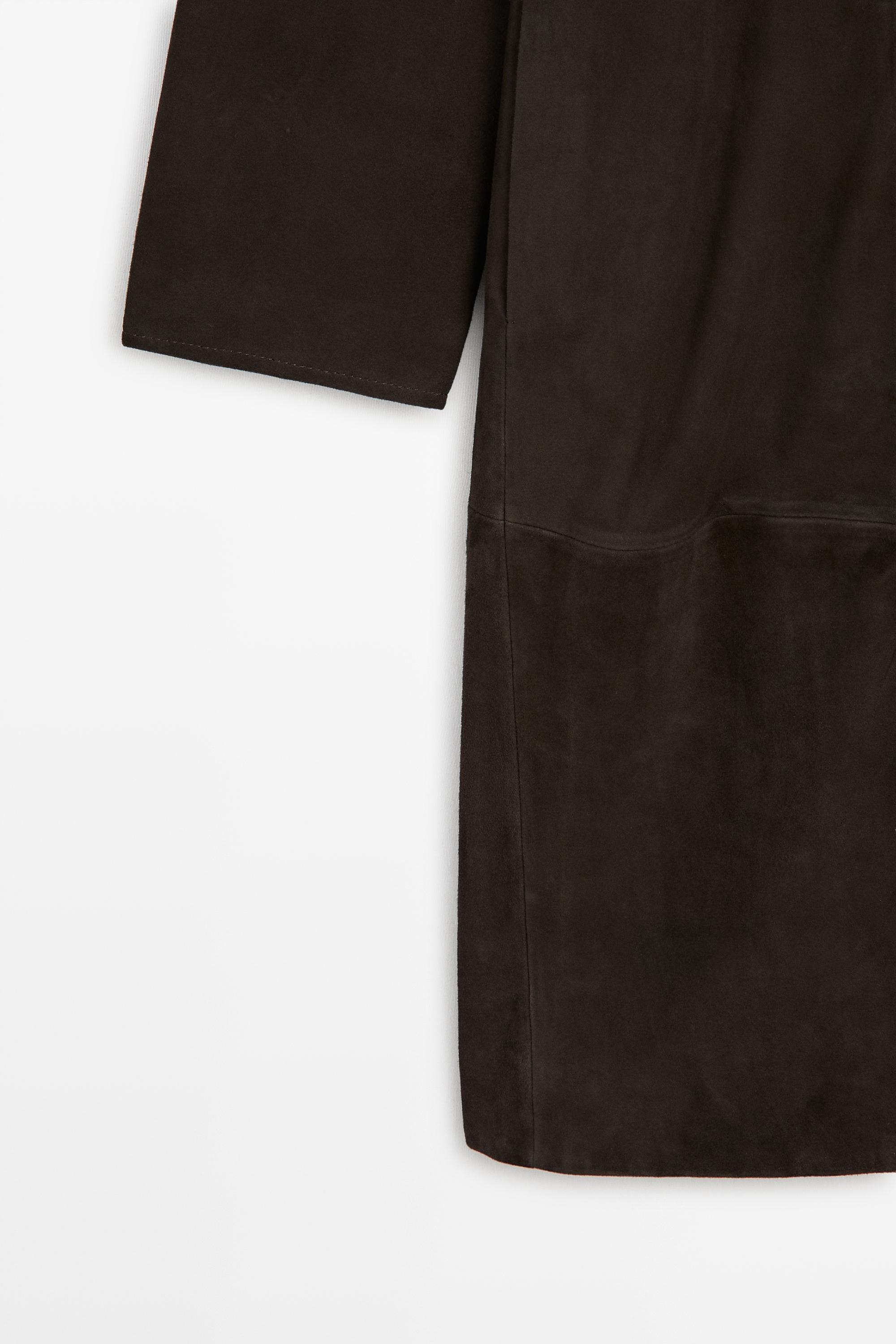 Manteau en cuir finition daim à col amovible