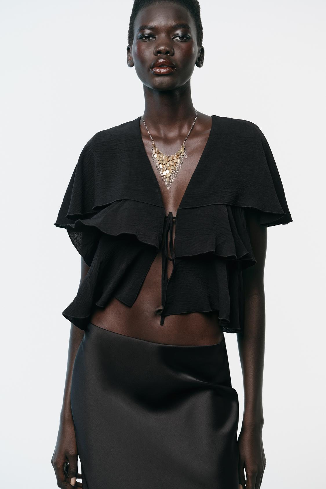 RUFFLED CAPE TOP