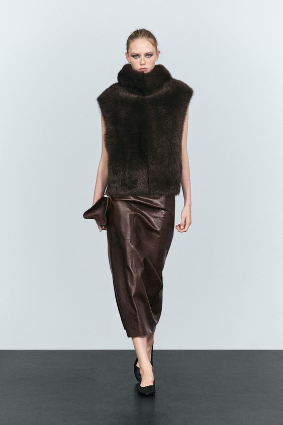 Zara High-neck leather with fur vest - Chocolate - Image 0