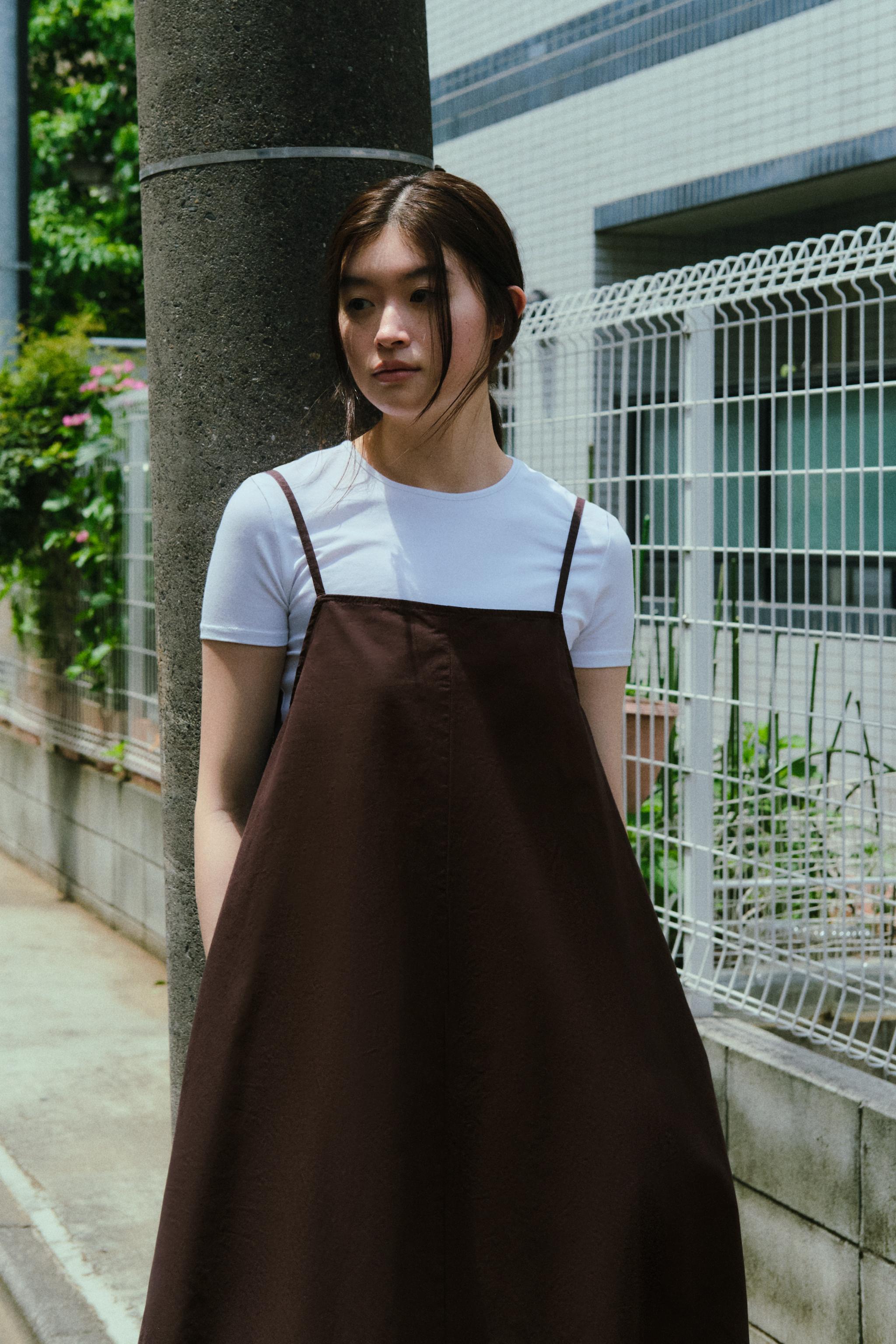 【ZARA】ボリュームプリーツワンピース 6929/180/704 ボリュームプリーツワンピース - ゴールデンブラウン | ZARA