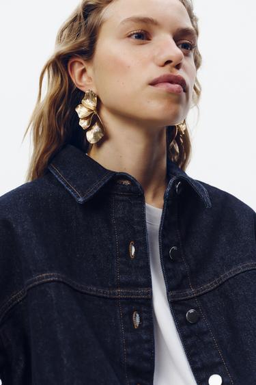 EMBOSSED FAN EARRINGS - Golden by Zara - Image 0