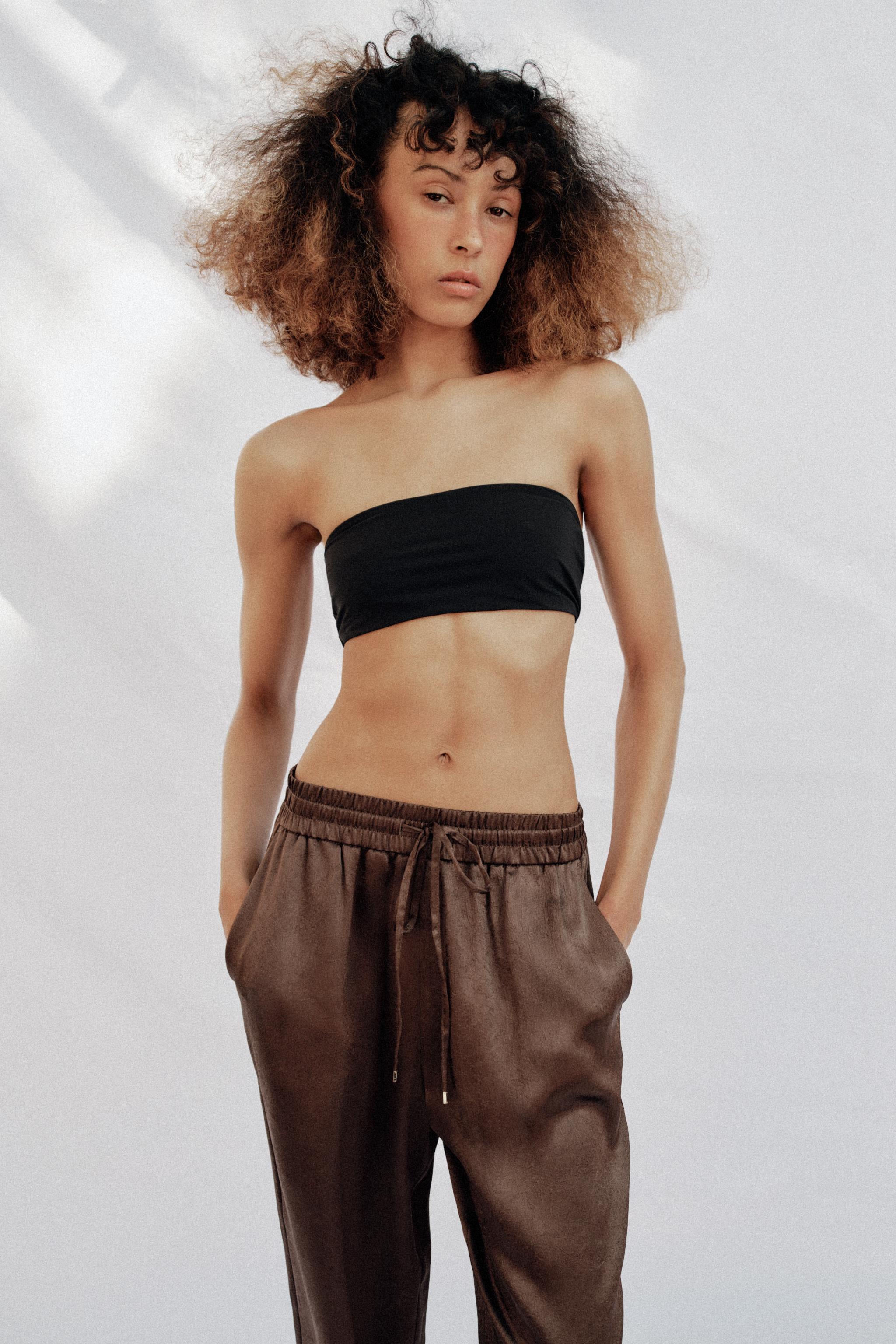 WRINKLE-LOOK FLOWY PANTS