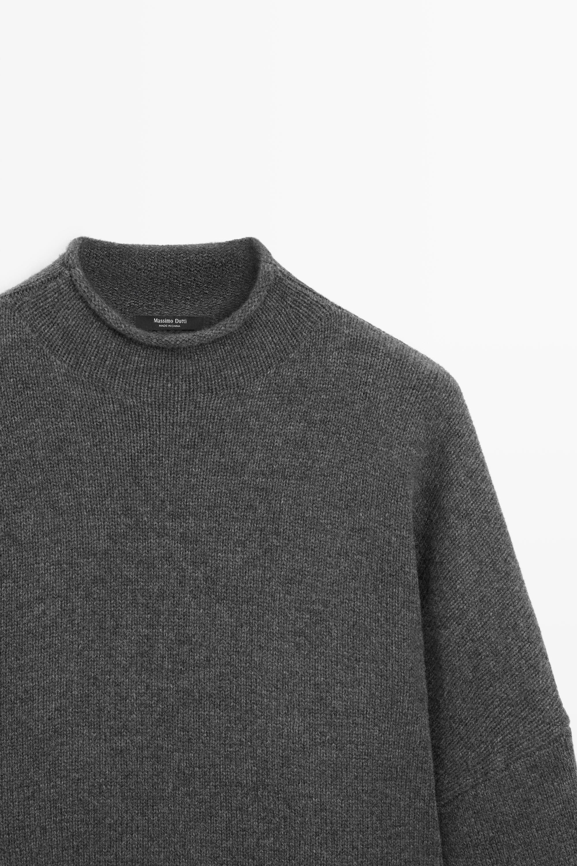 100% wool oversize knit sweater