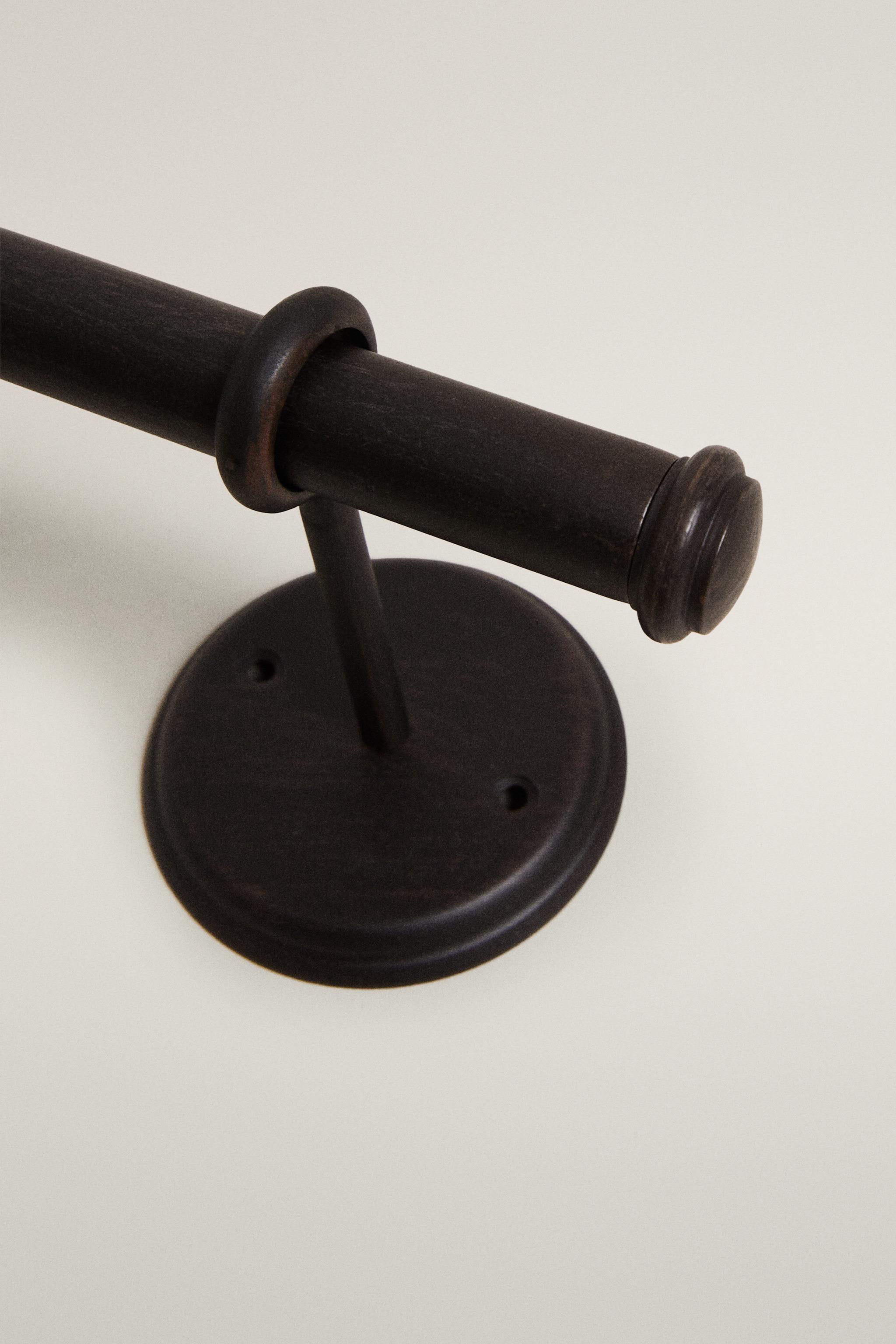 IRON CURTAIN ROD
