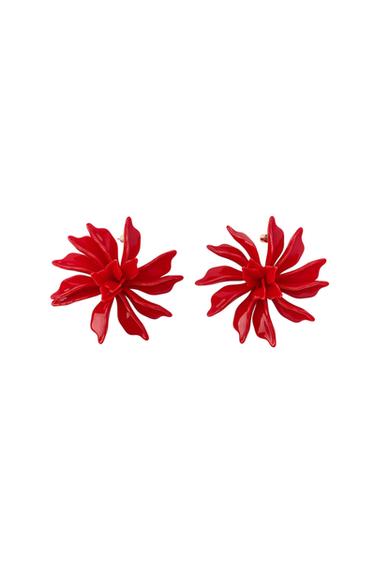MAXI EMBOSSED FLOWER EARRINGS - Red by Zara