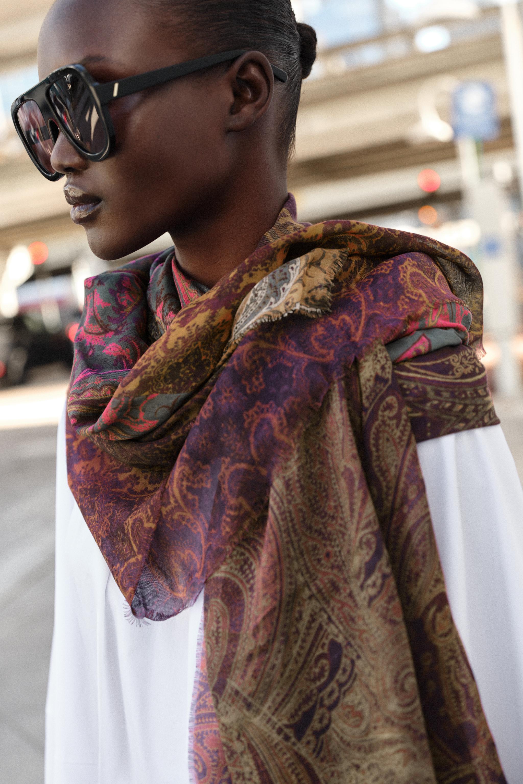 FOULARD À IMPRIMÉ EN MÉLANGE DE MODAL