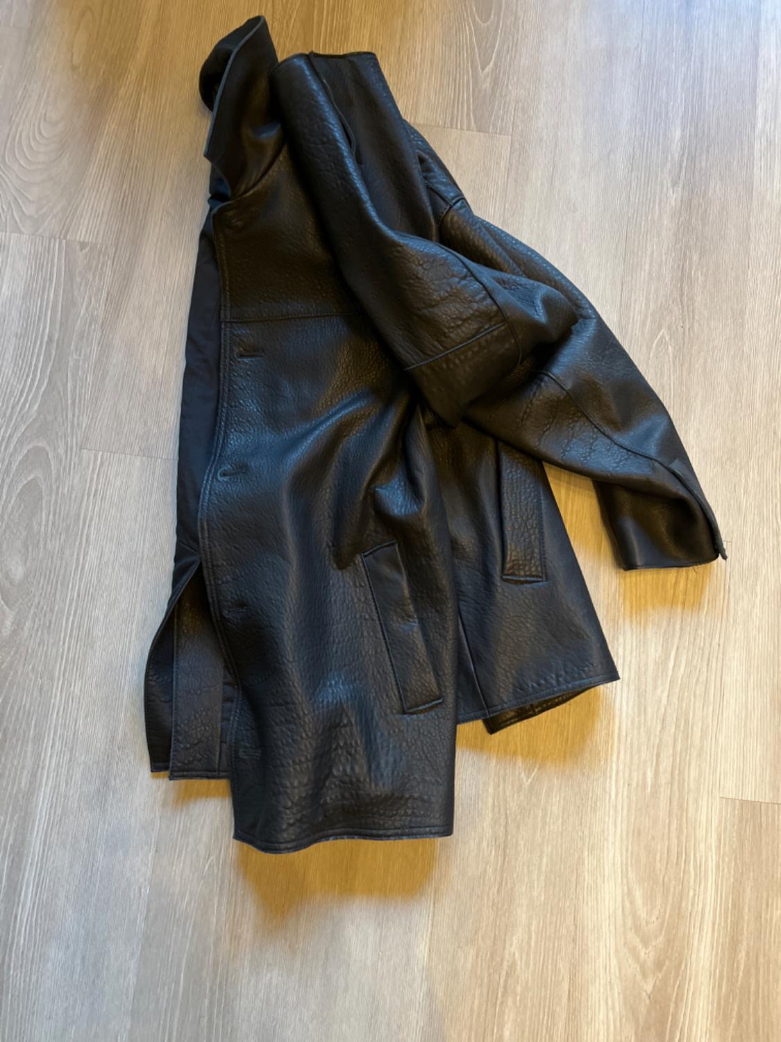 LEATHER JACKET - Image 3