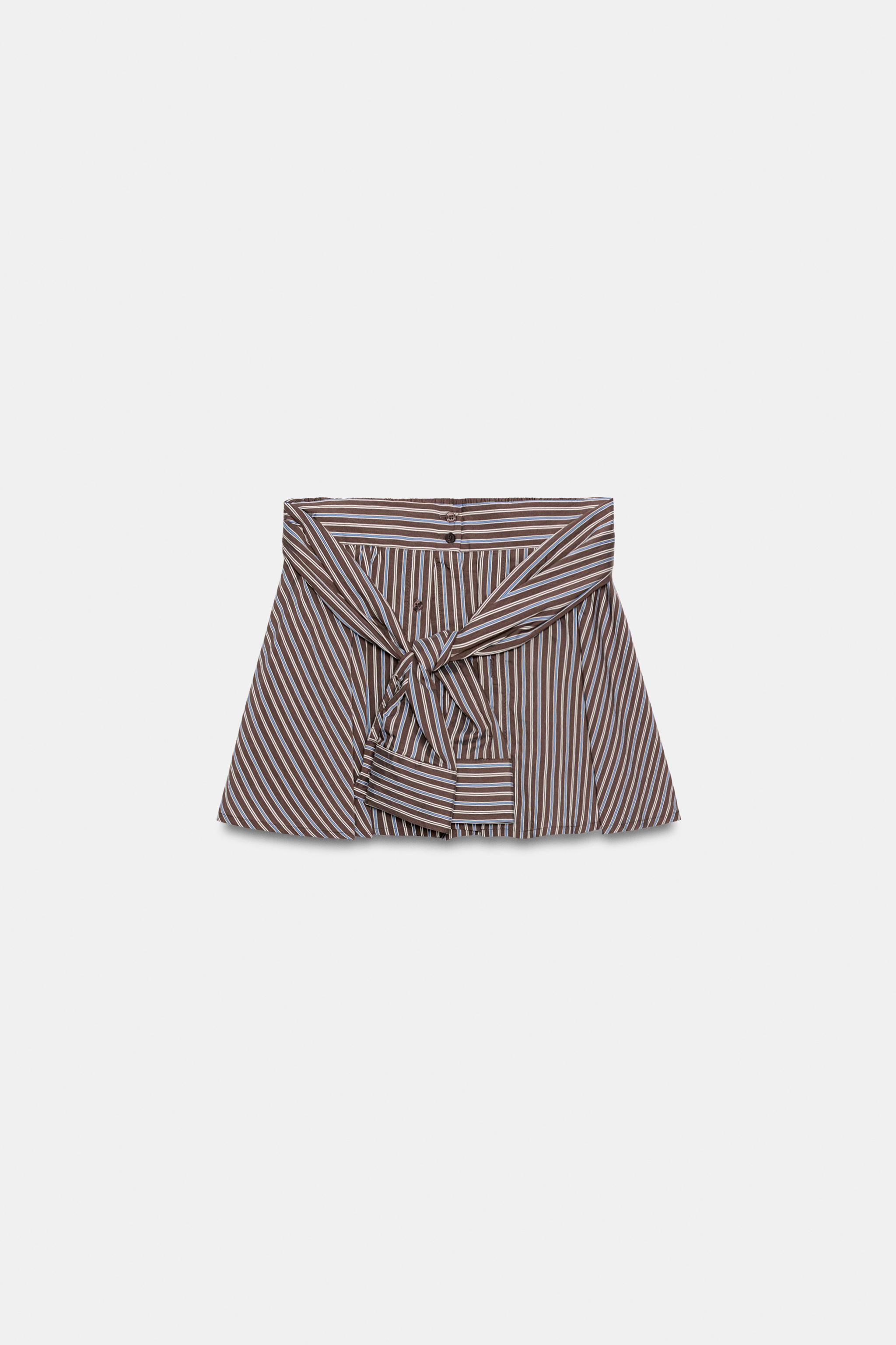 STRIPED SHORTS WITH TIE