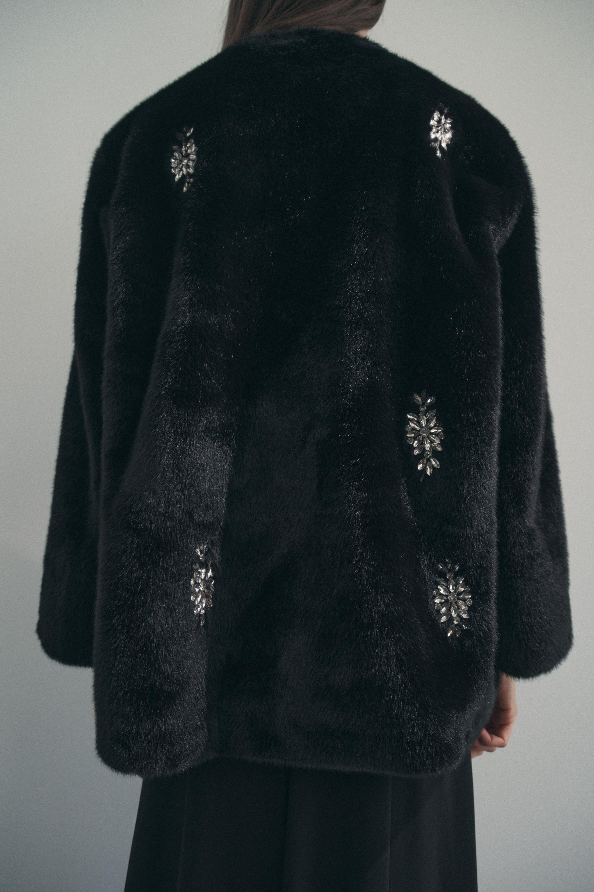 フェイクファー フード付きコート - ライトベージュ | ZARA Japan / 日本