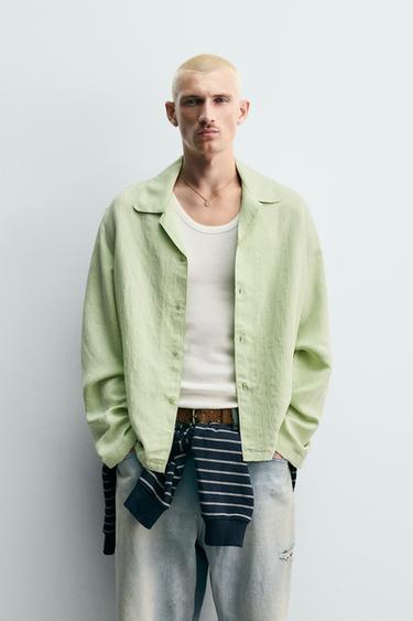 CAMISA FLUIDA RELAXED FIT EFECTO IRREGULAR - verde lavado de Zara