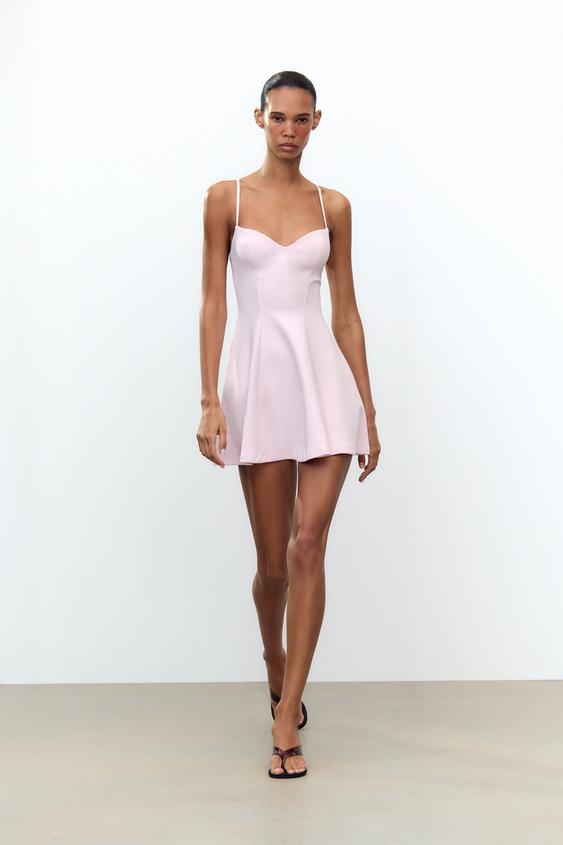 VESTITO MINI CON SCOLLO A CUORE