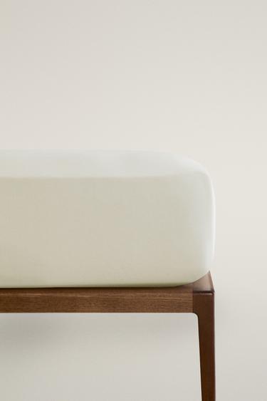 FADED-EFFECT SATEEN FITTED SHEET | 40 CM HIGH (300 THREAD COUNT) - Ice by Zara - Image 0